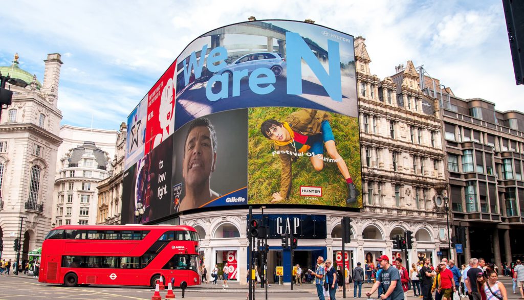 Piccadilly Circus and Trafalgar Square Luggage Storage 2020